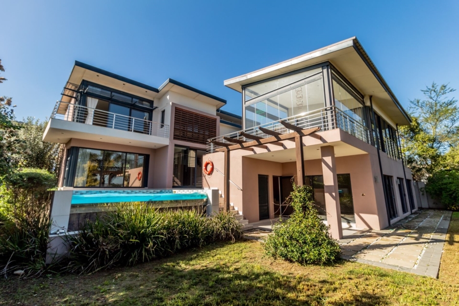 4 Bedroom Property for Sale in Baronetcy Estate Western Cape